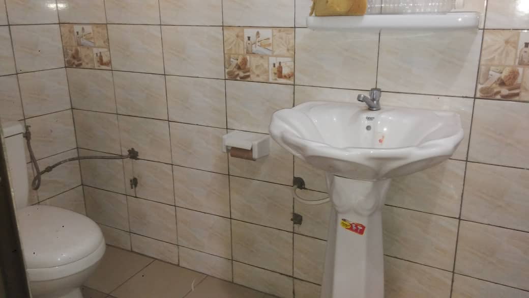 N° 4295 :
                            Appartement à louer , Agoe, Lome, Togo : 80 000 XOF/mois